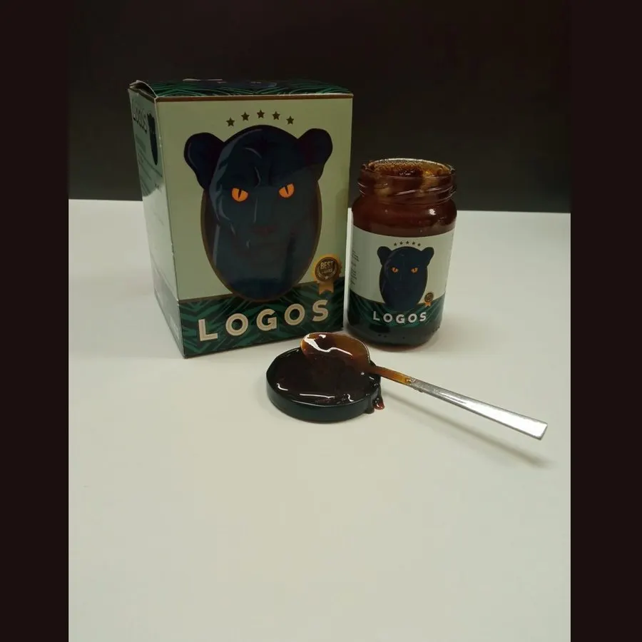 Logos — لقطة من العبوة