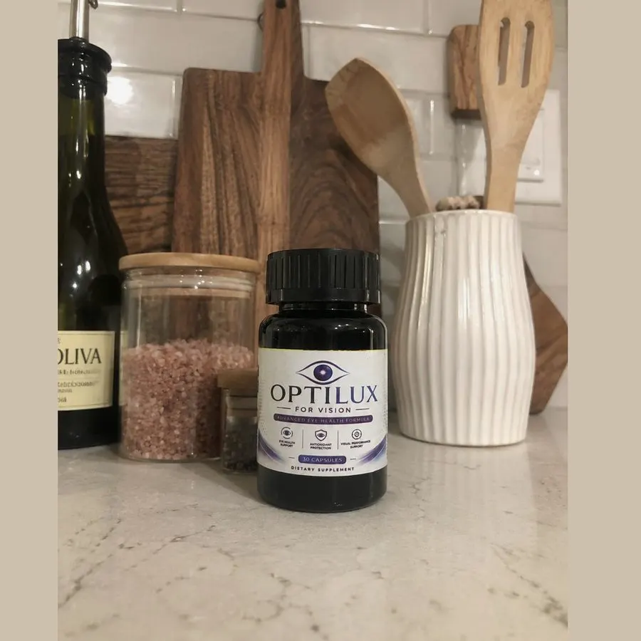 Optilux — لقطة من العبوة 1