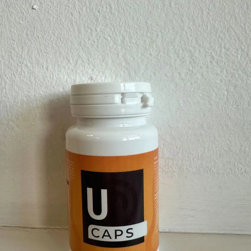 U Caps — slika pakovanja 3